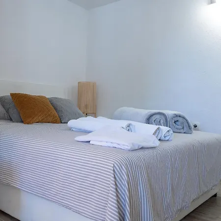 Lägenhet Ban Šibenik