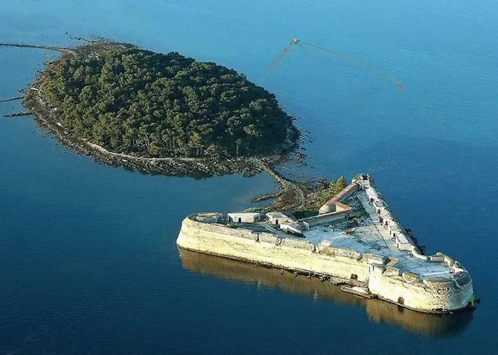 Διαμέρισμα Ban *